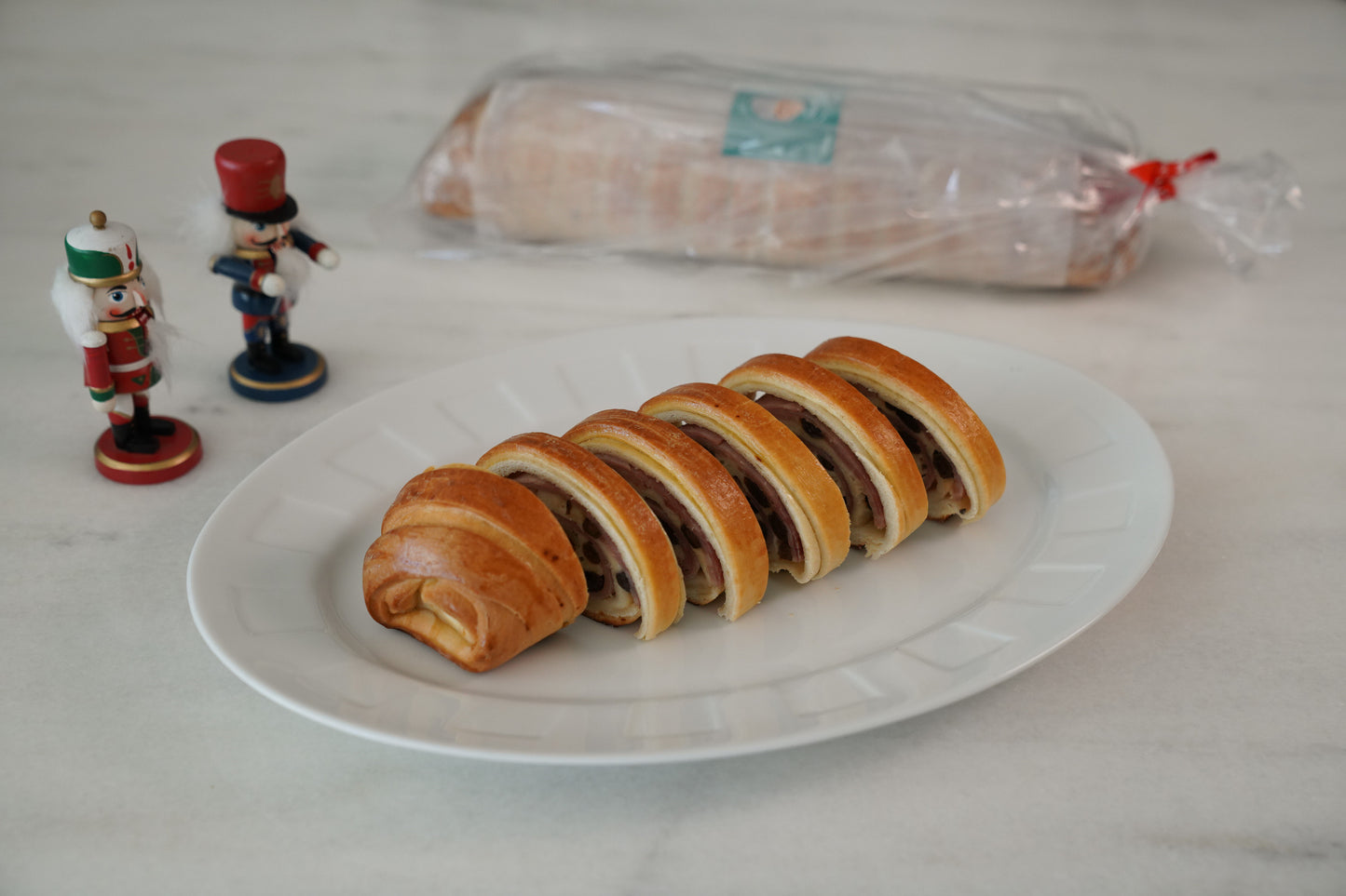 Pan de Jamón Horneado (Venezuelan Holiday Ham Bread)