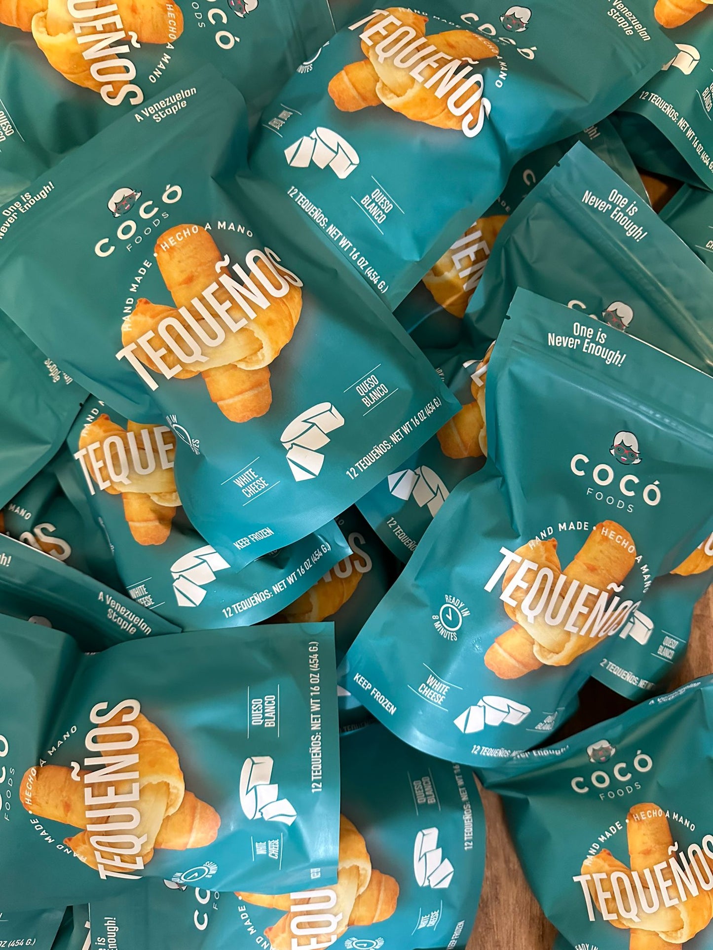24 Precooked Tequeños Net Wt. 32 oz (908g)